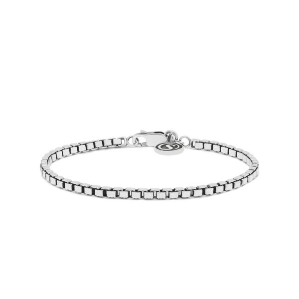 zilveren armband van het merk Silk Jewellery uit de linked-serie. Dit model heeft een mooi afgewerkte venetiaans schakel