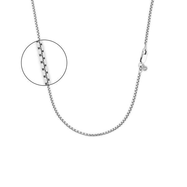 Een zilveren collier van Silk Jewellery uit de Linked-serie. Een venetiaanse schakel, 50cm