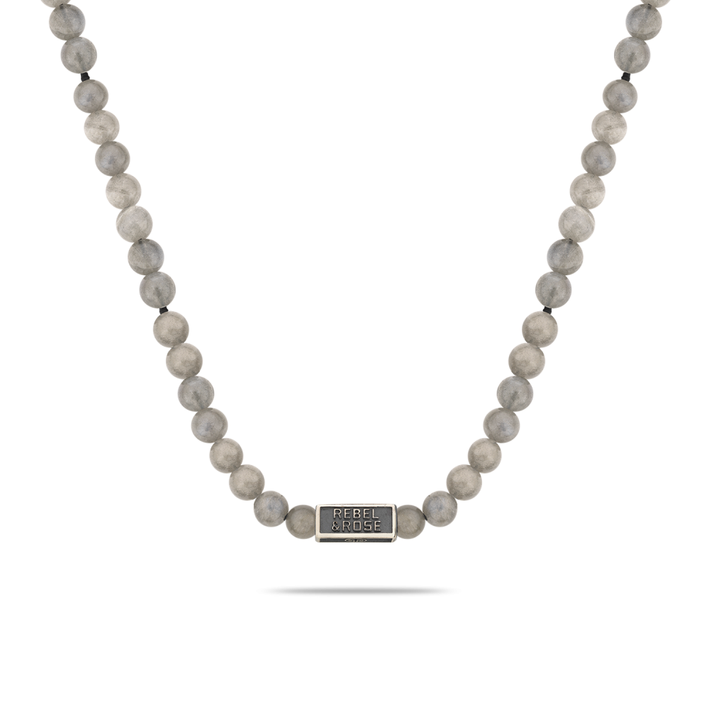 Collier van het merk Rebel & Rose. De armband heeft een hoogwaardige elastische stretch koord, met  van Larvikiet.