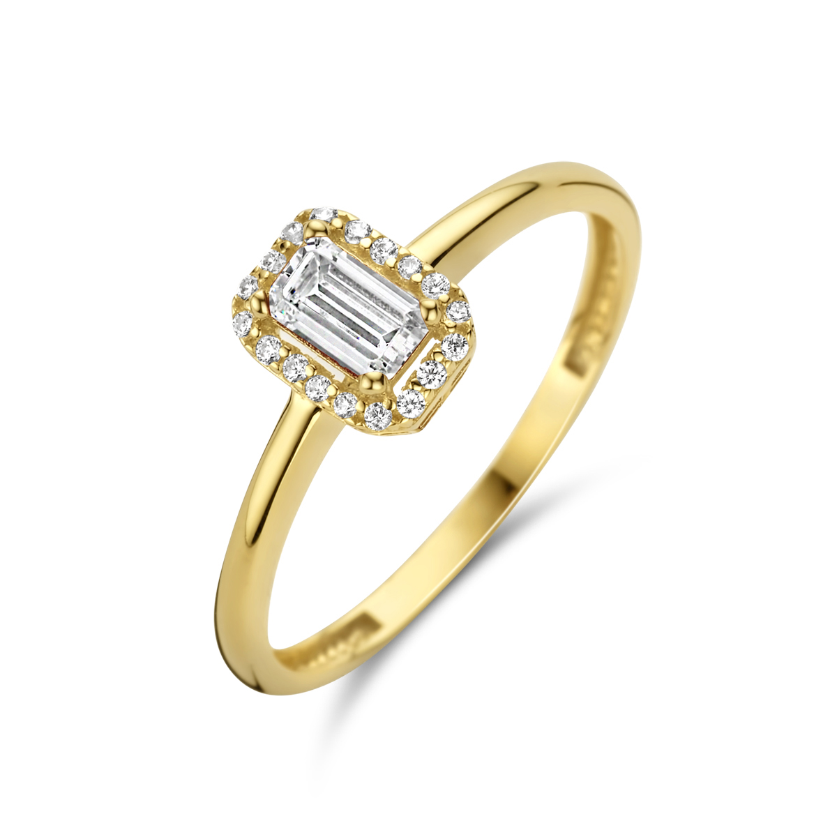 De Ring Zirkonia Halo, modelnummer 4025263, is een elegante gouden ring met een schitterende prinsesgeslepen zirkonia in de vorm van een rechthoek. Het heeft een breedte van 7,5 mm en een glanzende afwerking. Perfect om te dragen als statement ring of bij speciale gelegenheden. Voeg een vleugje elegantie toe aan elke outfit!
