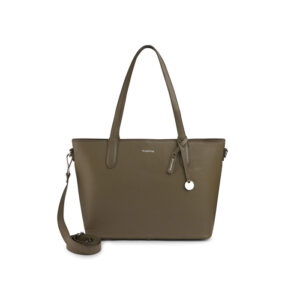 De Paris handtas/schoudertas van Bag2Bag combineert elegantie, functionaliteit en stoer design in één stijlvolle tas. Gemaakt van hoogwaardig echt leer, voelt de tas heerlijk zacht aan en straalt kwaliteit uit.

Deze veelzijdige tas is voorzien van twee comfortabele handvatten waarmee je hem gemakkelijk in de hand of over de schouder kunt dragen. Daarnaast biedt de verstelbare en afneembare schouderband extra flexibiliteit en draagcomfort.

Het ruime hoofdvak sluit veilig af met een ritssluiting en heeft een slimme interne indeling, inclusief een gewatteerd 15-inch laptopvak, smartphonevakje, drie creditcardvakjes en een binnenvak met rits voor kleinere essentials. De Paris tas is daardoor ideaal voor dagelijks gebruik, zakelijk of casual. Het Bag2Bag logo is subtiel en stijlvol verwerkt in het leer.

Kenmerken van de Bag2Bag Paris Handtas & Schoudertas:
Afmetingen: 46 x 29 x 13 cm
Ruim hoofdvak met ritssluiting
Intern gewatteerd laptopvak (15 inch), smartphonevakje, 3 creditcardvakjes en een ritsvak
Twee comfortabele handvatten
Verstelbare en afneembare schouderband
Hoogwaardig, prachtig echt leer
Bag2Bag logo elegant verwerkt in het leer
Bag2Bag is een Nederlands merk dat bekend staat om stoere, unieke en hippe Dutch Design tassen. De Bag2Bag Paris tas is een absolute must-have voor iedere stijlvolle vrouw!