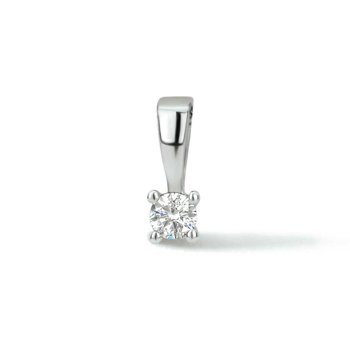 witgouden hanger met diamant 0.05crt.