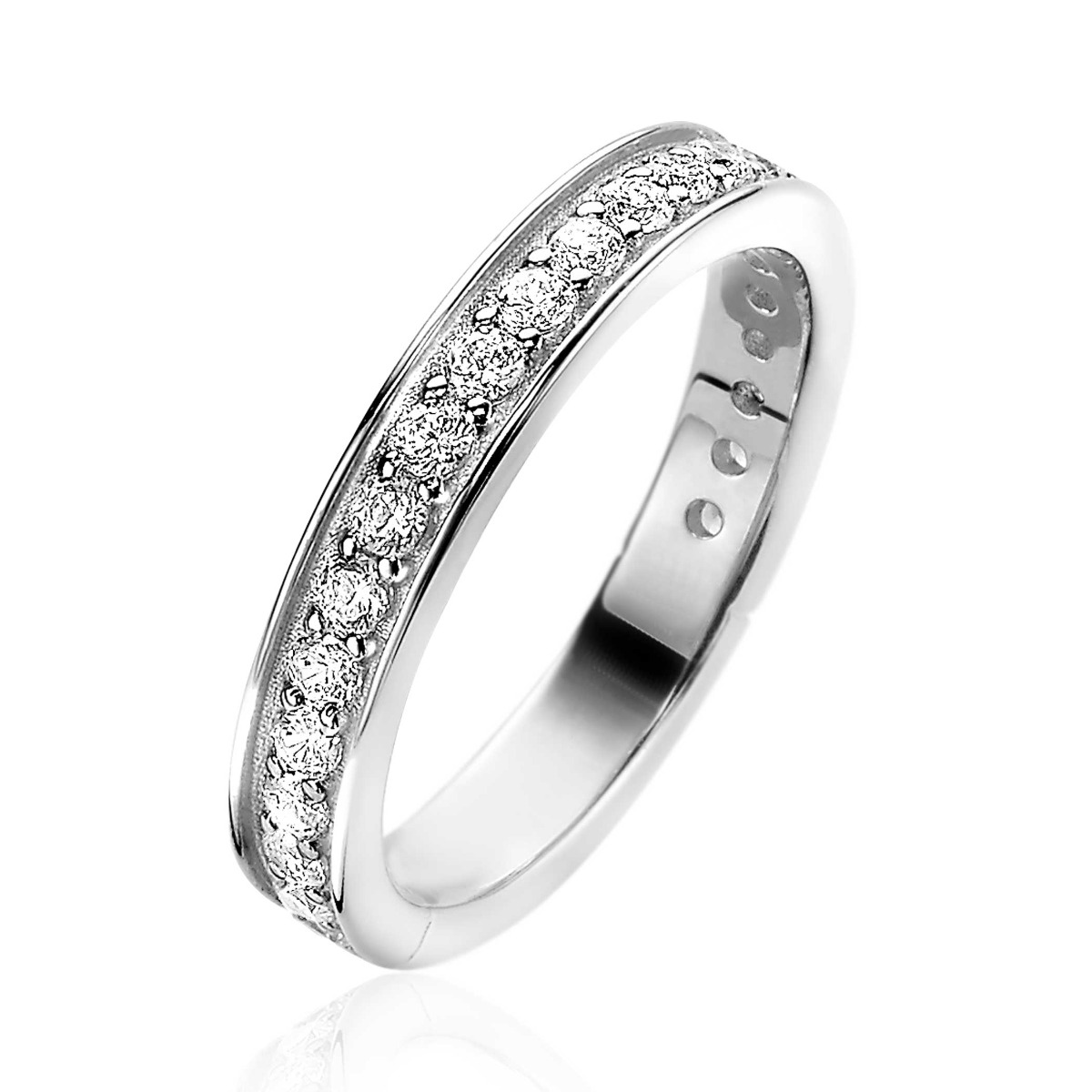 ZINZI zilveren fonkelende ring, vol bezet met witte zirconia's. Vervaardigd van eerste gehalte zilver (925) en voorzien van een extra rodiumlaag voor een langdurige glans.
