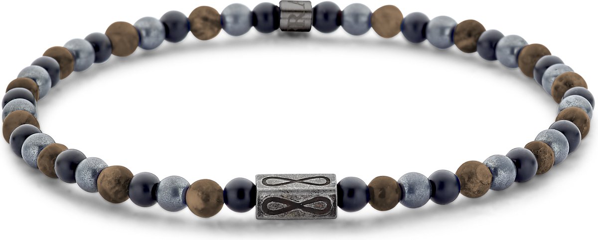 Deze stoere en stijlvolle kralenarmband van Frank 1967 Junior combineert de opvallende tinten van tijgeroog, hematiet en zwarte agaatkralen (4 mm) voor een stoere, stijlvolle uitstraling. De vintage-geïnspireerde IPS-afwerking voegt een uniek karakter toe, terwijl de binnenmaat van 16 cm zorgt voor een comfortabele pasvorm. Met deze armband geef je je look een stoere twist, of je hem nu alleen draagt of samen met andere armbanden.