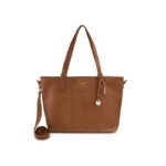 Ontdek de Exclusieve Lijn van BAG2BAG !

Maak kennis met de exclusieve lijn van BAG2BAG, een collectie van vier luxe, vrouwelijke modellen die perfect de balans tussen stijl en functionaliteit weten te vinden. Elk model heeft zijn eigen unieke charme en biedt praktische indelingen, maar met een verfijnde afwerking en de mogelijkheid om te kiezen tussen goud of zilverkleurige hardware.

Model Paris – Exclusief, Luxe & Praktisch!

Ontdek Model Paris, de perfecte combinatie van functionaliteit en luxe. Dit exclusive model is ontworpen voor de vrouw die stijl niet wil opgeven, zelfs niet op een drukke werk- of schooldag.

Waarom je Model Paris wilt

Afmeting: 46 x 29 x 13 cm

Kleuren: Zwart, Cognac, Grey/Taupe, Stone

Laptopvak: Geschikt voor een 15-inch laptop (vaste 15.7 inch laptophoes inbegrepen)

Gebruik: Perfect als school- of werktas

Schouderband: Lange verstelbare schouderband voor optimaal draagcomfort

Handvatten: Lange, comfortabele handvatten voor verschillende draagopties

Materiaal: Gemaakt van prachtig hoogwaardig leer voor een luxe uitstraling

Afwerking: Subtiele, luxe afwerking voor een verfijnde uitstraling

Model Paris biedt niet alleen een ruim laptopvak, maar ook genoeg opbergruimte voor al je andere essentials. Het is de ideale tas voor de moderne vrouw die haar laptop, documenten en andere spullen met gemak wil meenemen. Of je nu onderweg bent naar een vergadering, een studieplek, of de stad – Model Paris is je perfecte metgezel.

Ruim, luxe en ideaal voor elke werkdag of schooldag – Model Paris is de ultieme tas voor de vrouw die stijl en functionaliteit wil combineren!

