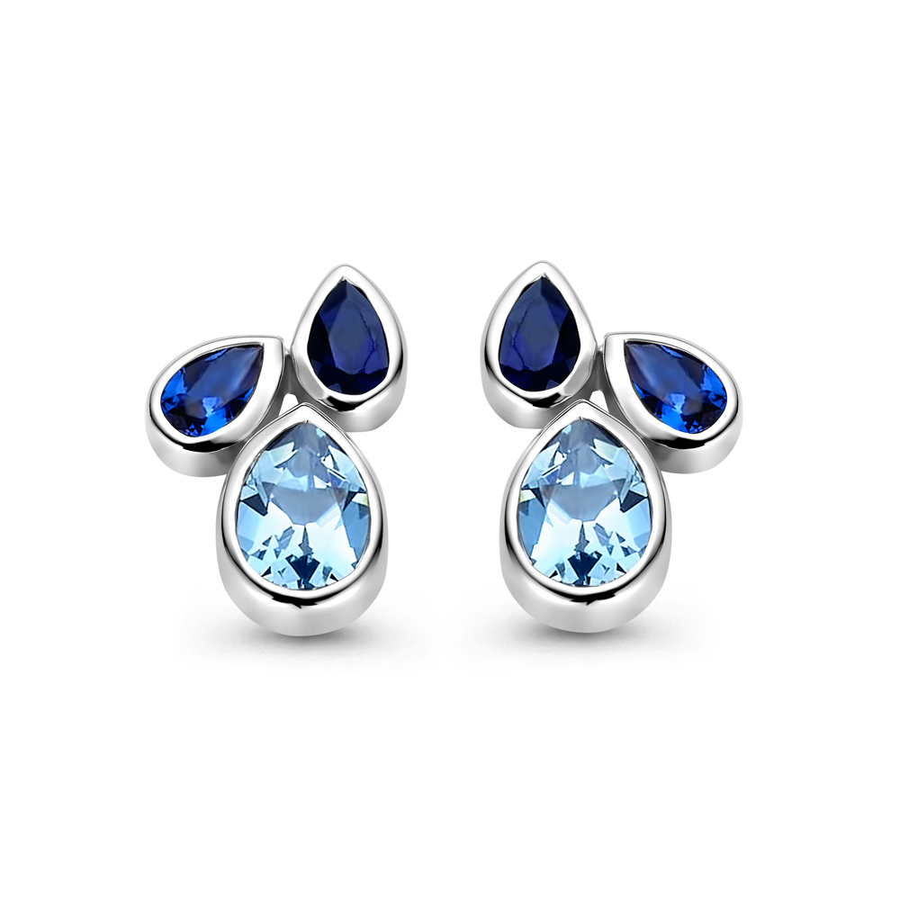 Oorstekers met blauwe stenen