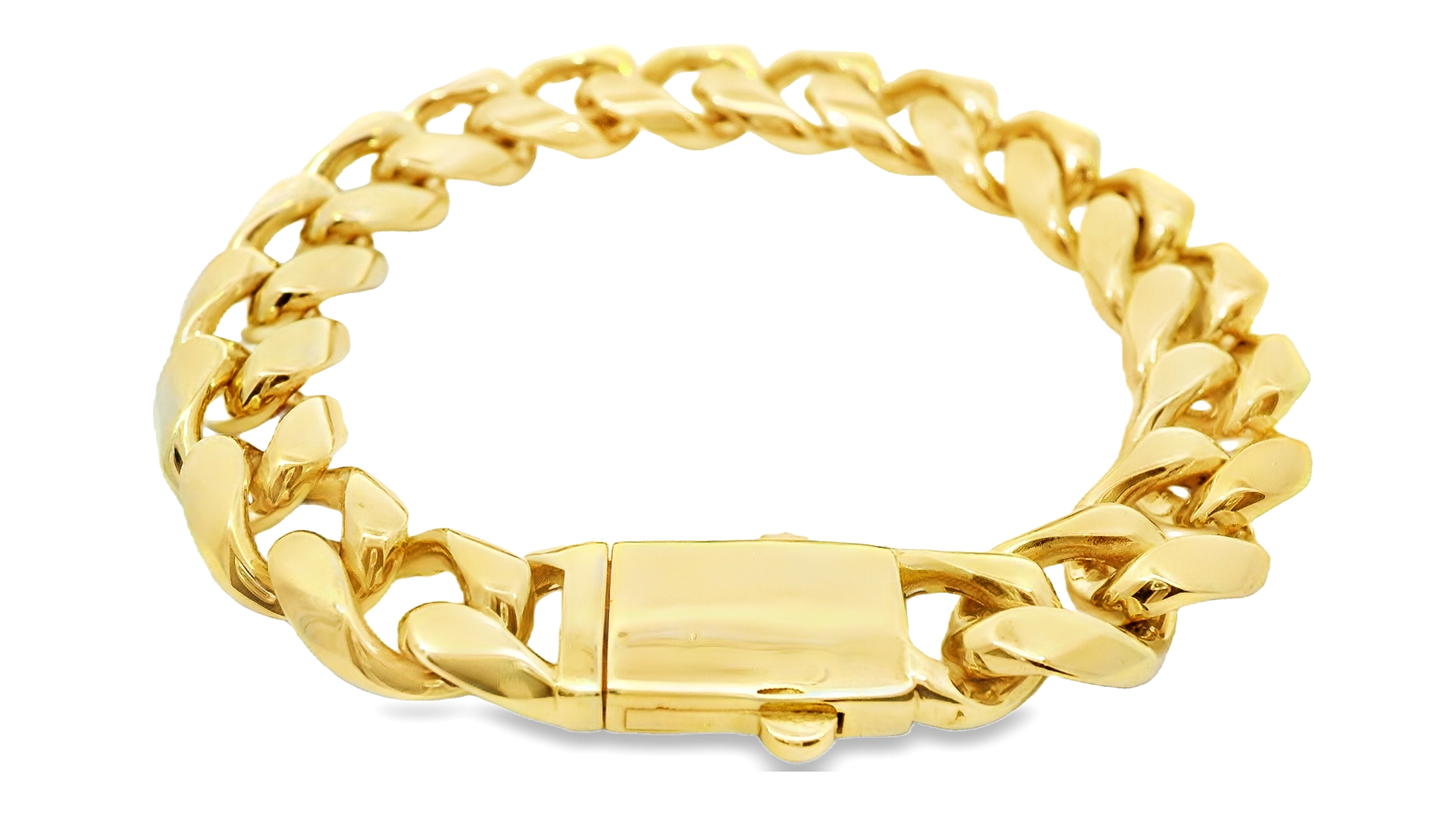 Deze prachtige 14 karaat geelgouden gourmet armband (23.39 gr) straalt luxe en elegantie uit. De armband is vervaardigd uit hoogwaardig goud en heeft een klassieke gourmet schakel, die bekendstaat om zijn robuuste en toch verfijnde uitstraling. De breedte van de schakels zorgt voor een stoere, tijdloze look, ideaal voor zowel heren als dames die houden van een stijlvol sieraad.

De armband is voorzien van een stevige en veilige sluiting, wat zorgt voor een comfortabele en zorgeloze draagervaring. Het hoogglans gepolijste oppervlak reflecteert het licht prachtig, waardoor de armband een luxe uitstraling krijgt. Dit sieraad is perfect om solo te dragen of te combineren met andere gouden sieraden voor een extra stijlvolle touch.

Of je nu op zoek bent naar een tijdloos cadeau of een waardevolle toevoeging aan je eigen sieradencollectie, deze 14 karaat geelgouden gourmet armband is een uitstekende keuze!