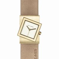 De Rolf Cremer horloge Turn S kenmerkt zich door een stijlvol ontwerp. Het horloge heeft een roestvrijstalen kast en een beige polsband. Zonder datumfunctie is het een minimalistisch en tijdloos stuk. Draag dit polshorloge als een dagelijkse accessoire voor een elegante, moderne uitstraling. Perfect voor elke gelegenheid waar stijl telt.