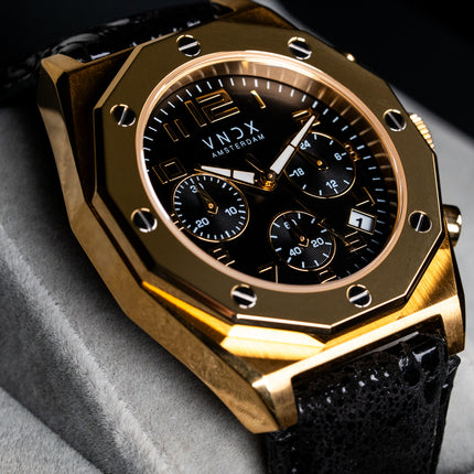 VNDX the One Snake zwart goud 