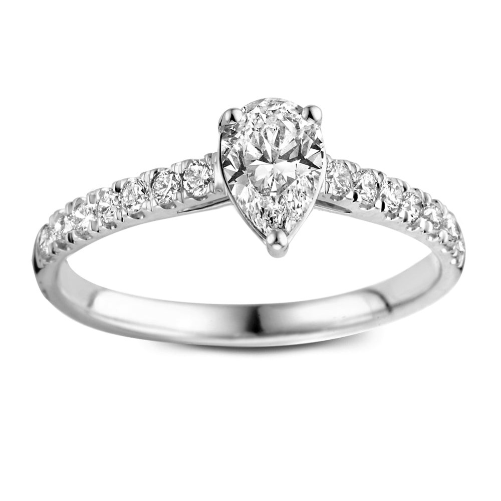 Meet Ava, onze solitair met peervormige diamant. Een elegante ring met een simplistisch en tijdloos design.Peer diamanten schitteren optimaal en zorgen bovendien voor optische verlenging van de vinger. De kleine briljanten in de band van deze ring zorgen bovendien voor een extra feestje aan de hand. Kies zelf de gewenste steengrootte van jouw diamant. De bijzondere Avaring is in verschillende maten en goudkleuren beschikbaar.

Ring Avais onderdeel van een serie, in onze collectie zijn bijpassende oorbellen en een ketting met peervormige diamant te vinden. Dankzij de verhoogde zetting en verfijnde scheen is dezesolitair perfect te combineren met een gouden trouwring of bijvoorbeeld onze diamanten eternity ringMillie.
