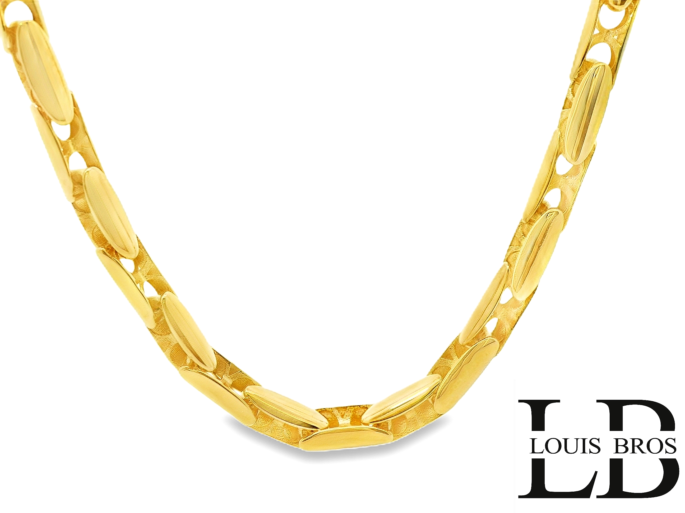 Ontdek de tijdloze elegantie van dit unisex geelgouden collier, vervaardigd uit hoogwaardig 14 karaat goud (25.29 gr). Het collier heeft een strak, modern design met een subtiele en verfijnde uitstraling, perfect geschikt voor zowel dagelijks gebruik als speciale gelegenheden.

De minimalistische stijl maakt dit sieraad veelzijdig en stijlvol, passend bij elke outfit. De warme glans van het geelgoud geeft het collier een luxueuze touch, terwijl het slanke ontwerp zorgt voor een ingetogen, eigentijdse look.

Of je nu op zoek bent naar een stijlvol accessoire voor jezelf of een bijzonder cadeau voor een dierbare, dit collier is een verfijnde keuze die moeiteloos klasse en eenvoud combineert.

Kenmerken:

Materiaal: 14 karaat geelgoud

Design: Modern & subtiel

Geschikt voor: Unisex

Draagmoment: Dagelijks of formeel
Verkrijgbaar vanaf 40 cm!