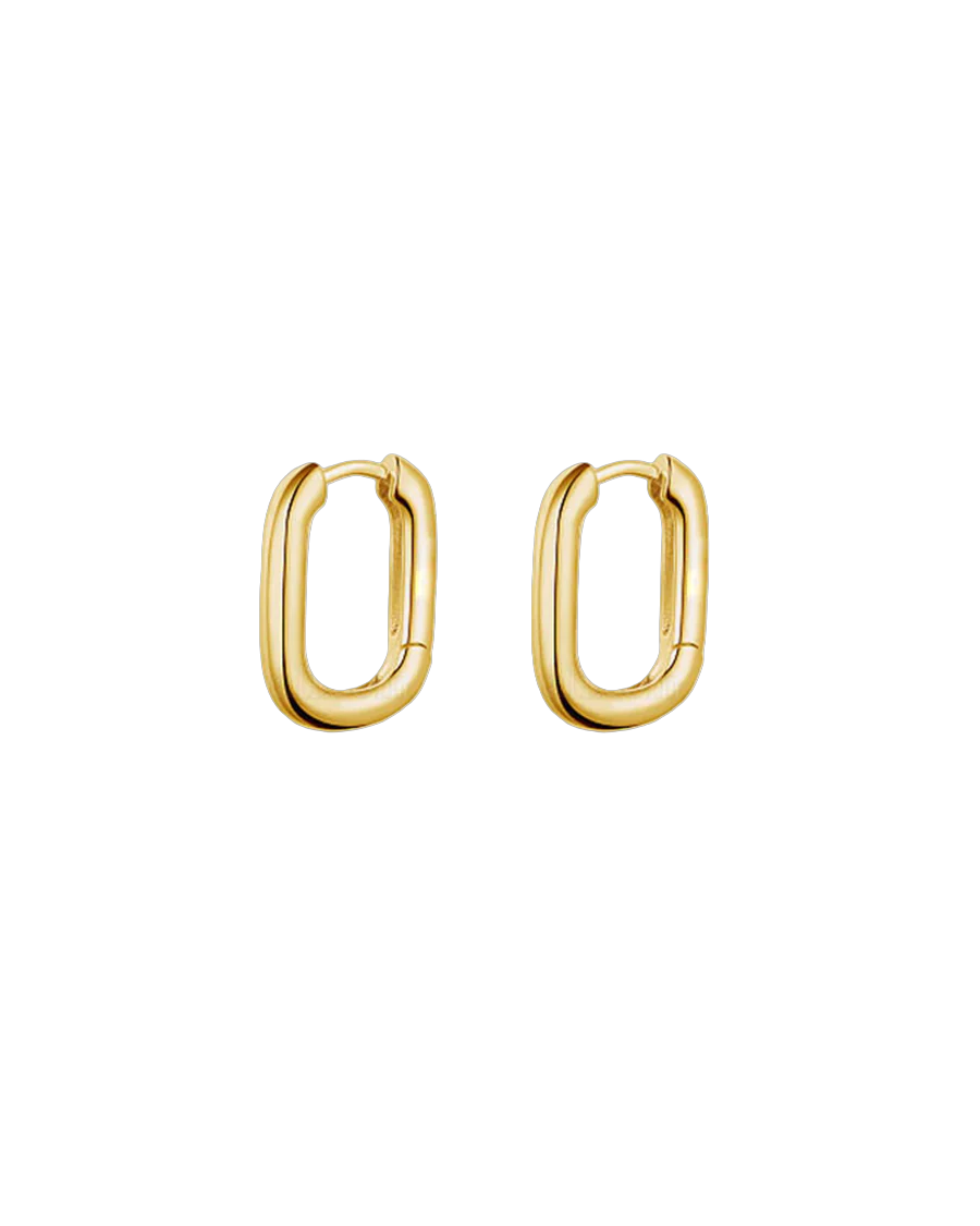 een paar zilver vergulde oorringen Fabnora model Square hoops