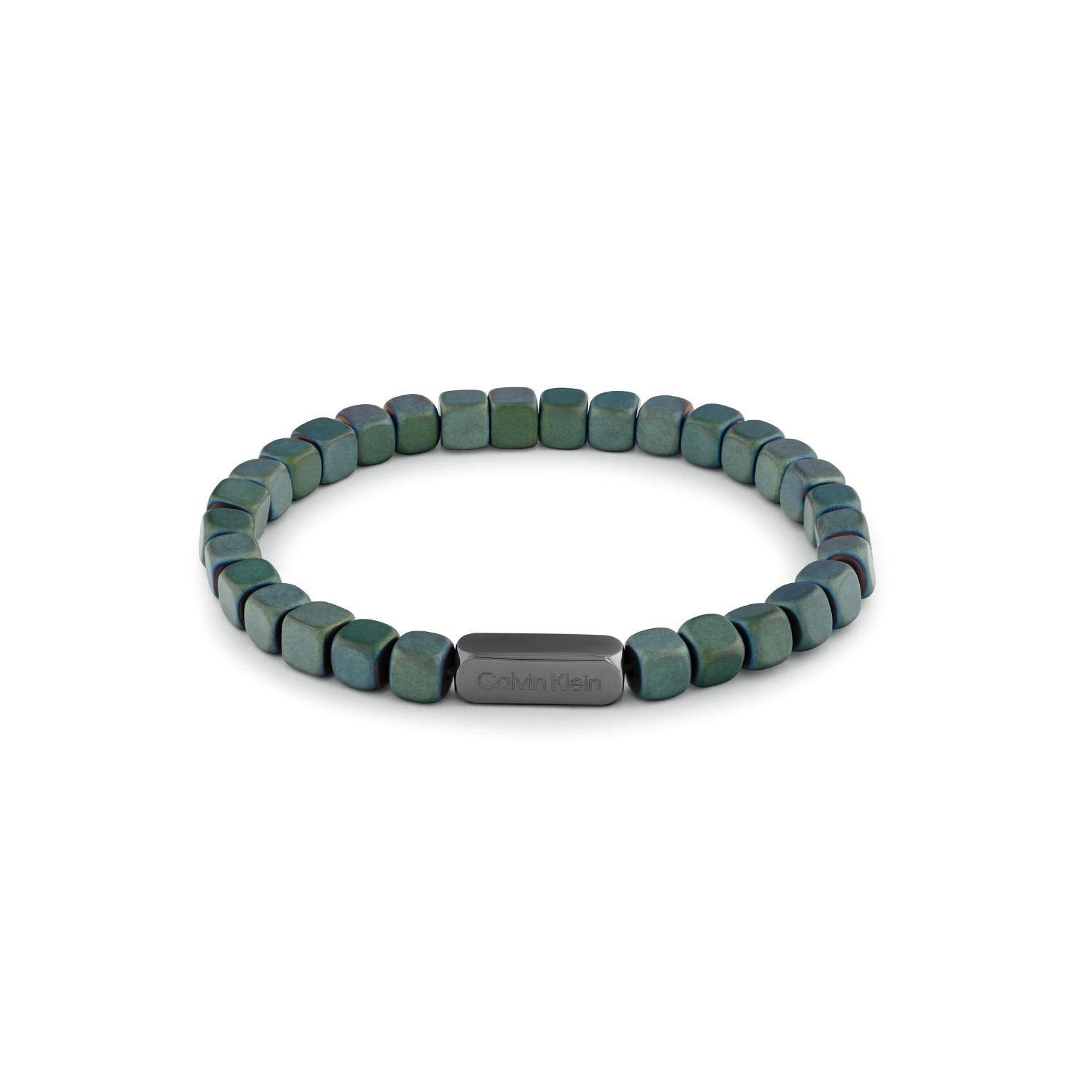 Calvin Klein CJ35100059 Heren Armband Hematiet 19,5cm
Deze heren armband van Calvin Klein met nr CJ35100059 heeft een stoer uiterlijk. De armband heeft vierkant geslepen groene hematiet kralen op elastiek geregen met in het midden een gunmetal stalen tussenstuk. De armband heeft een gemiddelde lengte van 19,5cm en is rekbaar doordat hij van elastiek is. Leuk te combineren met andere sieraden uit de serie van Calvin Klein.

OVER CALVIN KLEIN
Calvin Klein is een wereldwijd lifestylemerk dat gewaagde, vooruitstrevende idealen en een verleidelijke, vaak minimalistische, esthetiek nastreeft. Calvin Klein werd groot in de jaren 70 door haar mode- en merkjeans collecties. In de jaren 80 lanceerde Calvin Klein haar spraakmakende ondergoed dat uitdrukkelijk van logo ’s voorzien was. Vanwege het grote succes is het merk ook succesvol uitgerold in Accessoires, Parfums, Home, Brillen, Golf, Horloges en Sieraden.
Sinds de oprichting in 1968 door Calvin Klein, heeft het merk haar reputatie opgebouwd als leider in de Amerikaanse mode, dankzij een cleane esthetiek en innovatieve ontwerpen. Calvin Klein wil haar publiek verleiden en inspireren door middel van provocerende beelden en opvallende ontwerpen die prikkelen. 

SPECIFICATIES:
- Heren armband hematiet kralen
- 19,5cm verstelbaar
- Groen
- Gematteerd