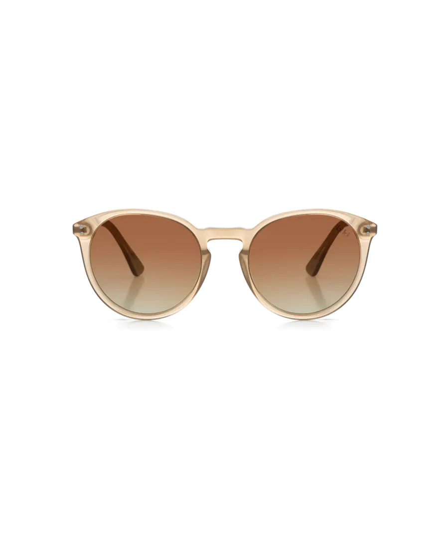 De Ikki zonnebril Rosie 82-4, modelnummer IKKI82-4, valt onder de categorie ACCESSOIRES en is van het type ZONNEBRIL. Deze stijlvolle zonnebril is perfect voor zonnige dagen. Draag hem op het strand, tijdens een wandeling of als modieus accessoire bij elke outfit. Bescherm je ogen met flair en geniet van de zon in stijl!