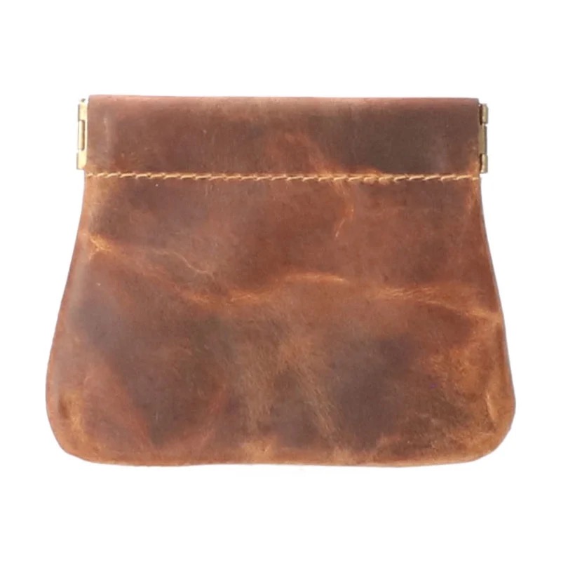 De LD Design knijpbeurs Hunter HU 1191 is een stijlvolle accessoire en specifiek ontworpen als PORTEMONNEE Deze knijpbeurs biedt gemak om ue munten en briefpapier op te bergen. Draag hem eenvoudig in je tas of broekzak, waardoor je altijd je belangrijkste dingen bij de hand hebt. 
