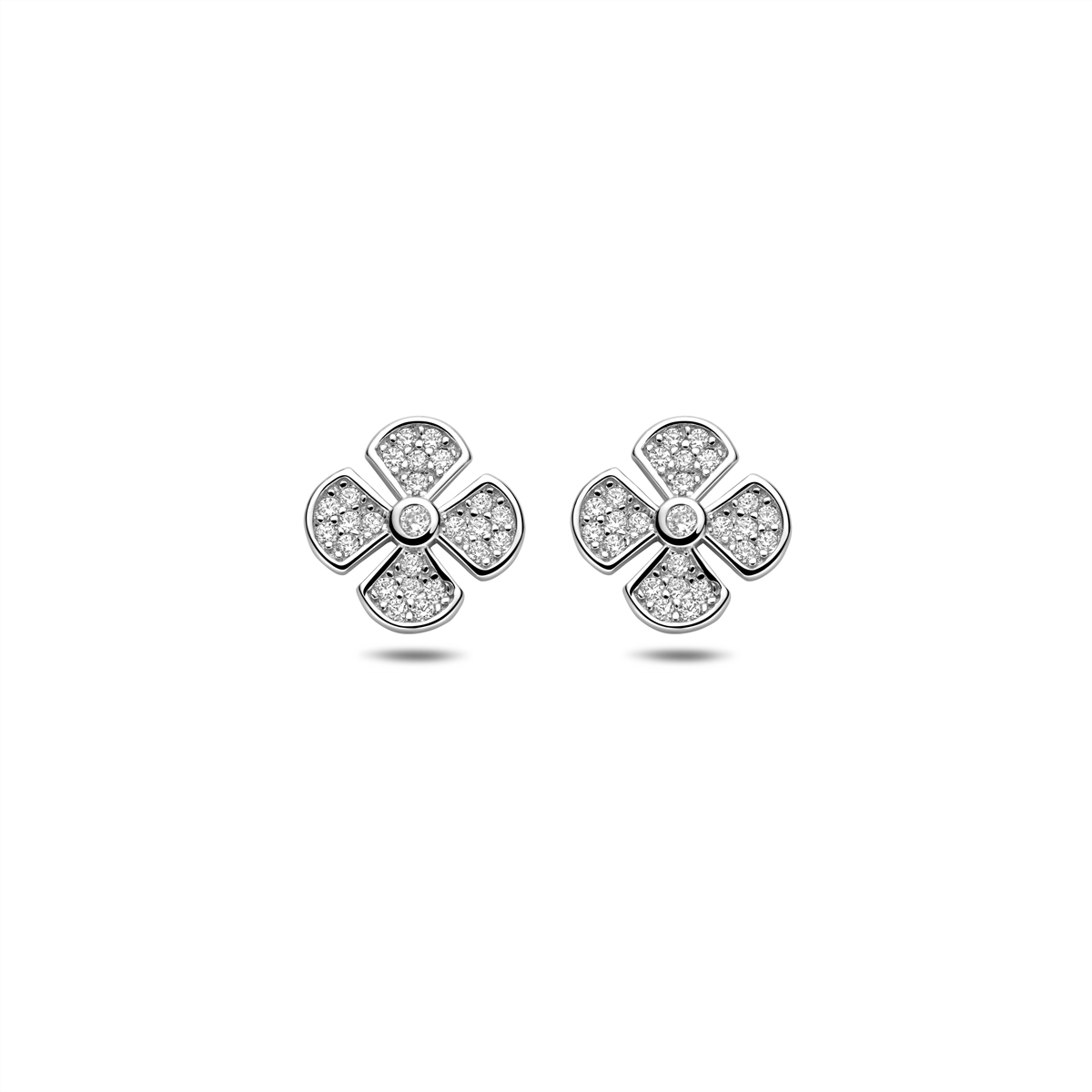 Gerhodineerd 925 zilveren oorknoppen uitgevoerd met zirkonia. De oorknoppen hebben een diameter van 9.5mm.