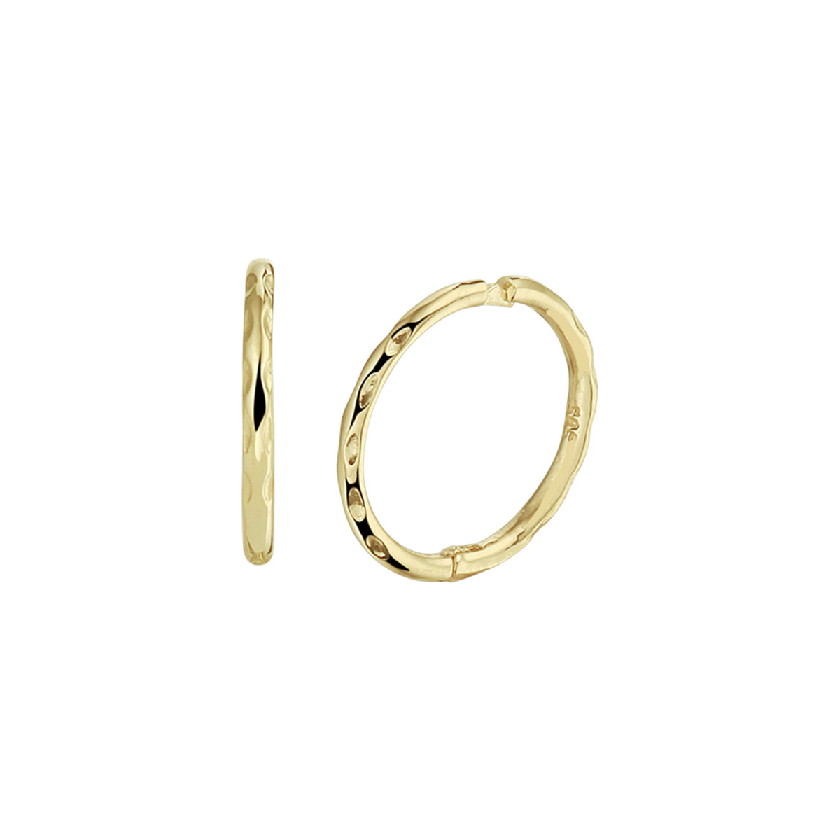 14k Geelgouden klapoorringen met een gediamanteerde afwerking. De oorringen hebben een afmeting van 12x1mm.