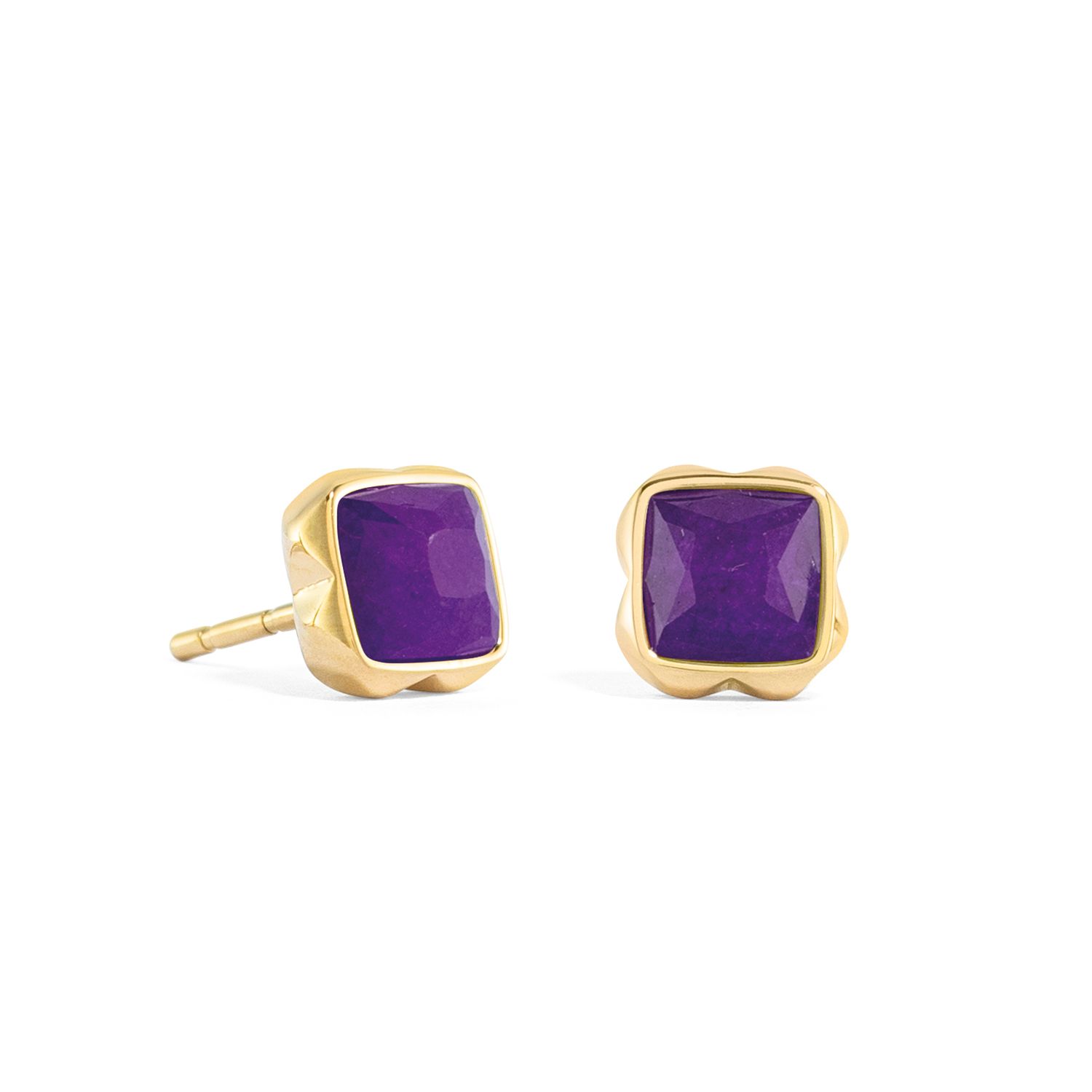 De COEUR DE LION OORKNOP 1301/21-0800. Deze elegante sieraden passen perfect bij zowel casual als formele gelegenheden. Draag ze met uw favoriete outfit voor een subtiele, maar stijlvolle touch. Perfect voor dagelijks gebruik of een speciale gebeurtenis. Voeg een verfijnde uitstraling toe aan je look met deze tijdloze oorbellen.