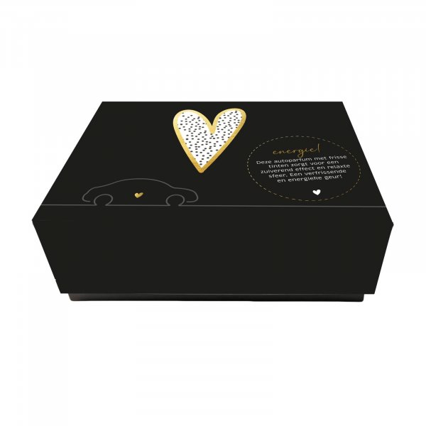 De GEUR VOOR IN DE AUTO - autoparfum - BLACK EDITION Blanco hart, modelnummer 230003007. Dit stijlvolle autoparfum biedt een verfrissende geurbeleving voor in de auto. Bevestig eenvoudig aan het ventilatierooster voor optimale geurverspreiding. Perfect voor lange ritten of om een aangename sfeer te creëren tijdens het rijden.