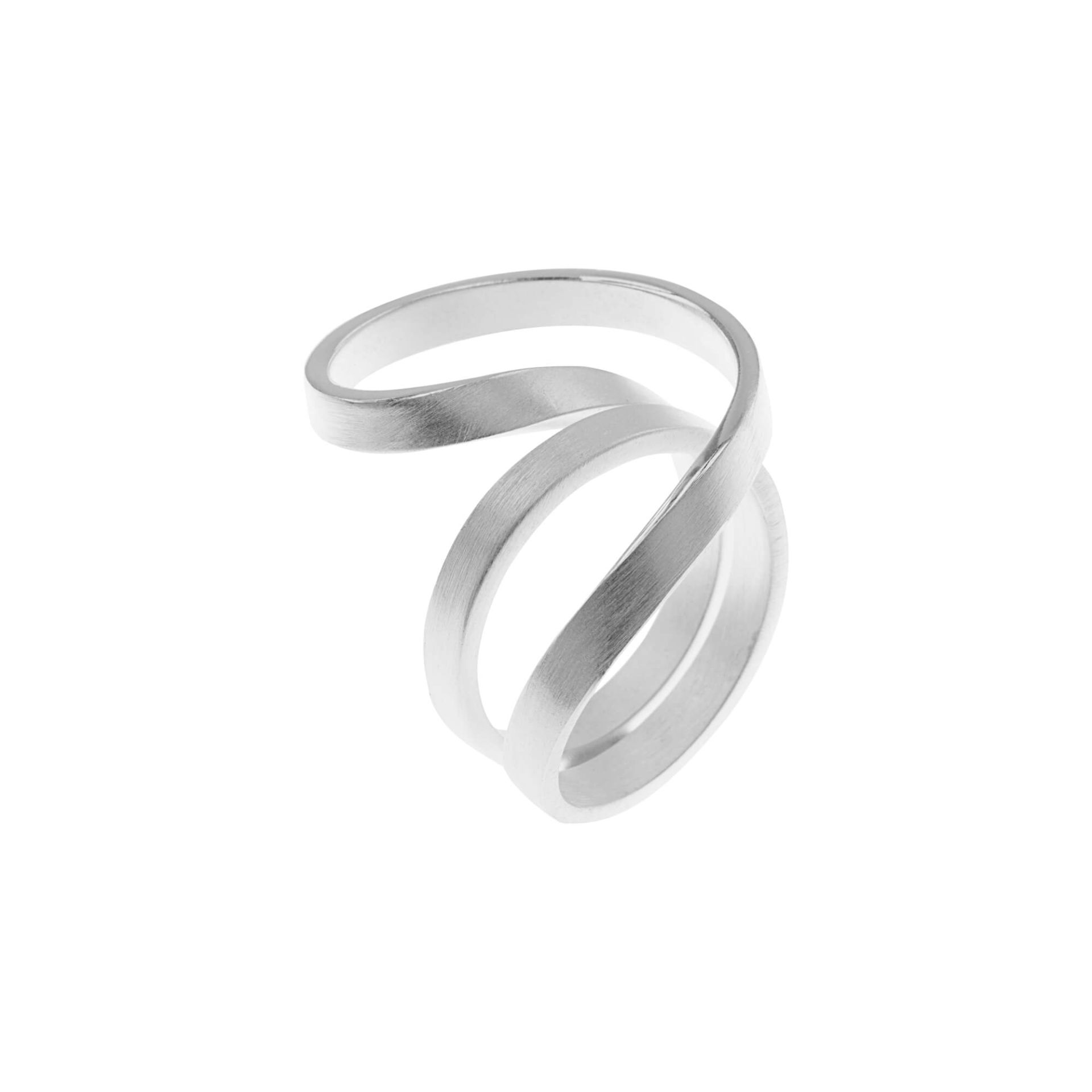 Tezer staat voor een individuele, en niet met een ander te vergelijken, sieraden collectie in sterling zilver en goud. Deze elegante en harmonieuze sieraden, waarmee de draagster haar eigen persoonlijkheid onderstreept, zullen snel tot een van de persoonlijke favorieten behoren.

Laat je inspireren door de vrouwelijke kracht en tijdloze elegantie van Tezer Design. Ontdek nu onze collectie en vind het sieraad dat écht bij jou past.
