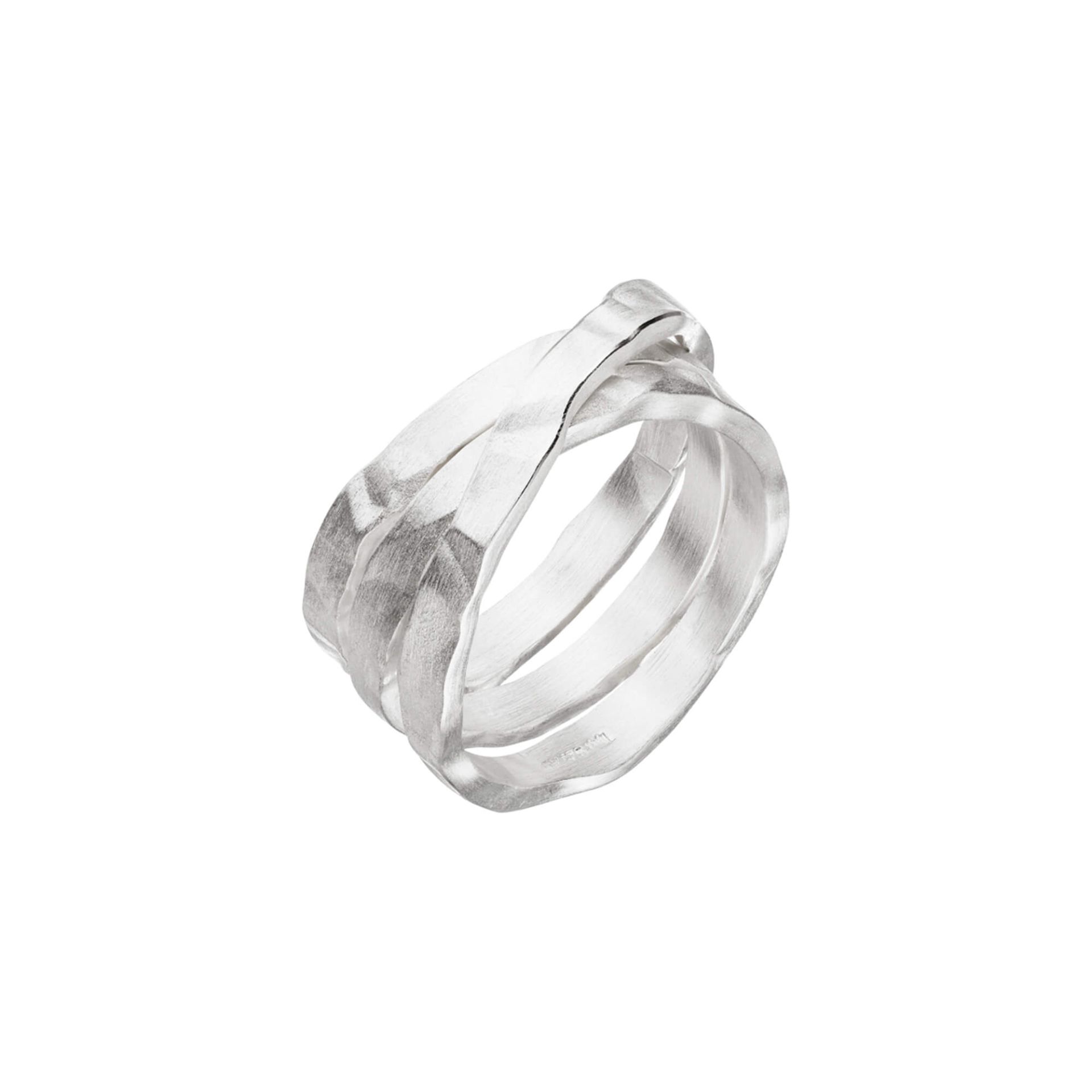 Tezer staat voor een individuele, en niet met een ander te vergelijken, sieraden collectie in sterling zilver en goud. Deze elegante en harmonieuze sieraden, waarmee de draagster haar eigen persoonlijkheid onderstreept, zullen snel tot een van de persoonlijke favorieten behoren.

Laat je inspireren door de vrouwelijke kracht en tijdloze elegantie van Tezer Design. Ontdek nu onze collectie en vind het sieraad dat écht bij jou past.
