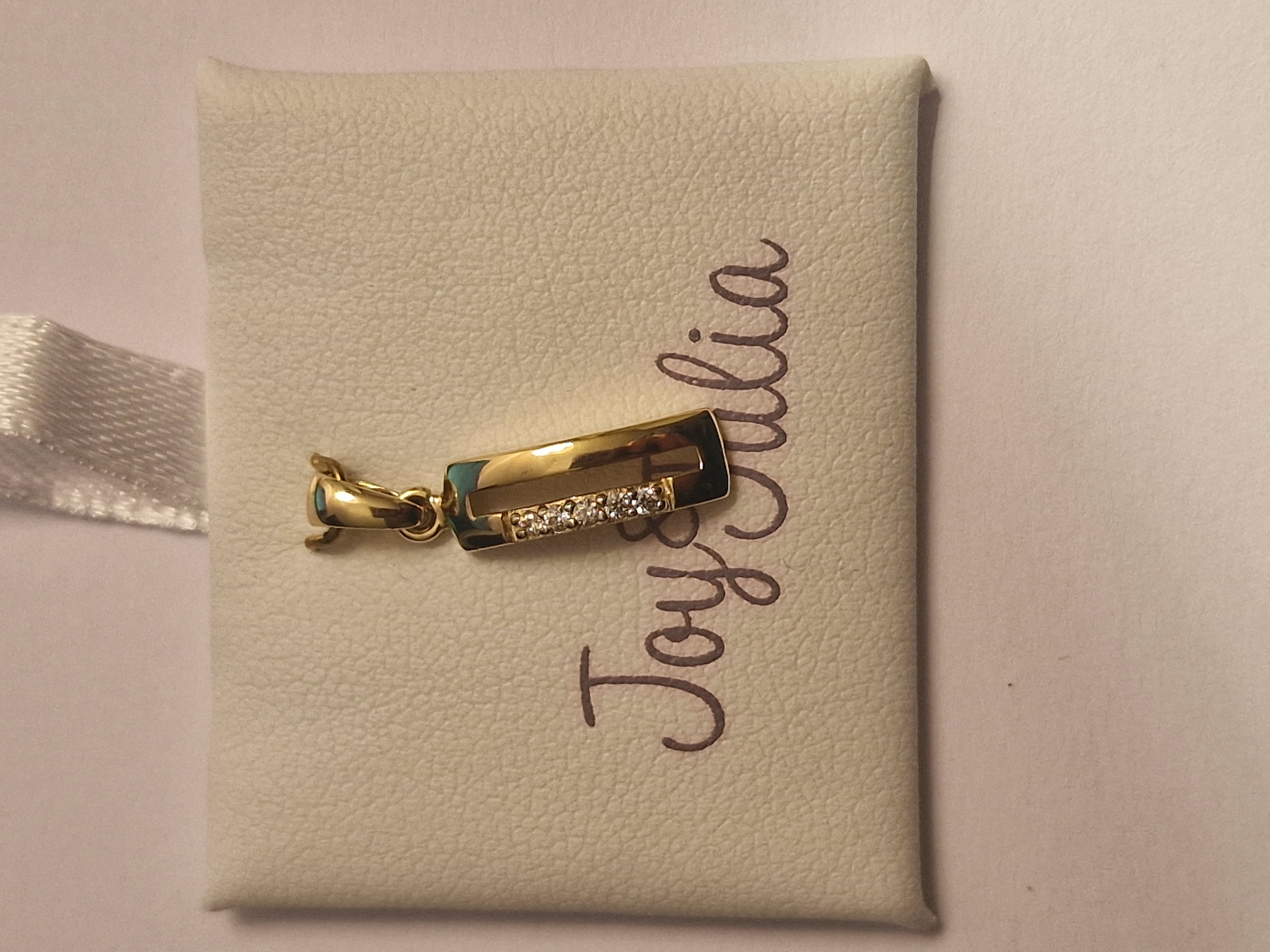 
Gouden hanger fantasie
Joy & Julia hanger zirkonia