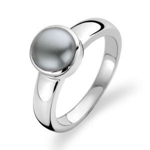 De Ti Sento horloge 1731PG/56, met modelnummer 1731PG/56, valt onder de categorie "Jewel" en is geclassificeerd als een "Ring". Ondanks de ongedefinieerde merknaam straalt deze ring elegantie uit. Draag hem op elke vinger om je look te verfijnen en een vleugje luxe aan je outfit toe te voegen. Perfect voor elke gelegenheid!