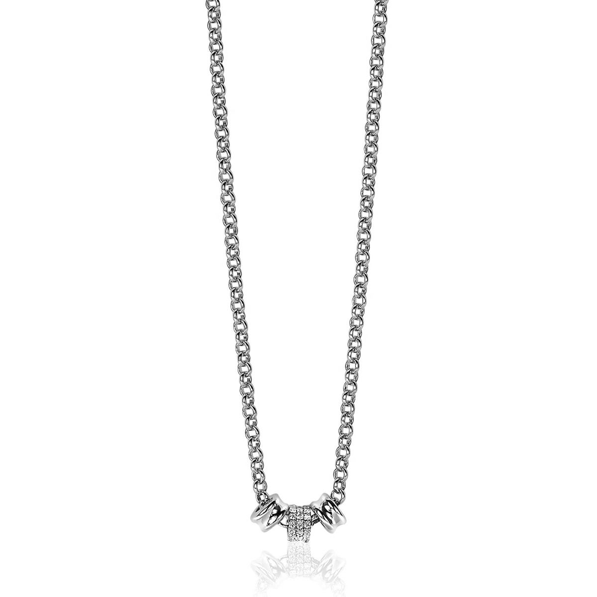 ZINZI zilveren ketting 45cm met 3 ronde grote schakels in het midden, waarvan één rondom bezet is met witte zirconia's. Exclusief ontworpen door mode-ontwerper Mart Visser. De lengte van de ketting is 45cm. Deze schitterende zilveren ketting draagt herkenbaar de signatuur van Mart Visser. Vervaardigd van eerste gehalte zilver (925) en met extra rodiumlaag voor een langdurige glans. 