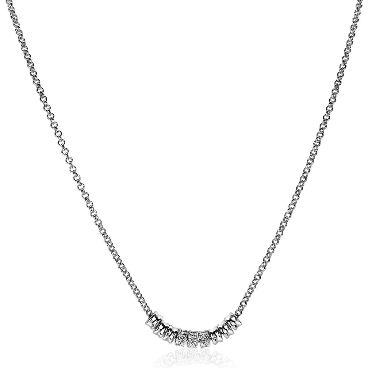 ZINZI zilveren ketting 45cm met 9 ronde grote schakels in het midden, waarvan drie rondom bezet zijn met witte zirconia's. Exclusief ontworpen door mode-ontwerper Mart Visser. De lengte van de ketting is 45cm. Deze schitterende zilveren ketting draagt herkenbaar de signatuur van Mart Visser. Vervaardigd van eerste gehalte zilver (925) en met extra rodiumlaag voor een langdurige glans. 