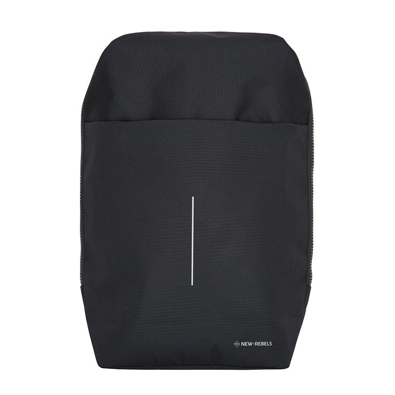 Productomschrijving
Valor - Cranston Backpack
De Valor Cranston Backpack van New Rebels combineert functionaliteit met een modern en strak design. Deze waterafstotende rugzak in de kleur Salie Groen is gemaakt van hoogwaardig 900D PU polyester, wat hem perfect maakt voor dagelijks gebruik, woon-werkverkeer of korte trips. Met slimme vakverdeling, comfortabele schouderbanden en een inhoud van ruim 20 liter is deze rugzak ideaal voor iedereen die stijlvol en georganiseerd op pad wil.

Specificaties:

Merk: New Rebels
Model: Valor - Cranston Backpack
Kleur: Black (kleurcode: 00)
Afmetingen: 28 x 16 x 44 cm
Materiaal: 100% 900D PU Polyester (waterafstotend)