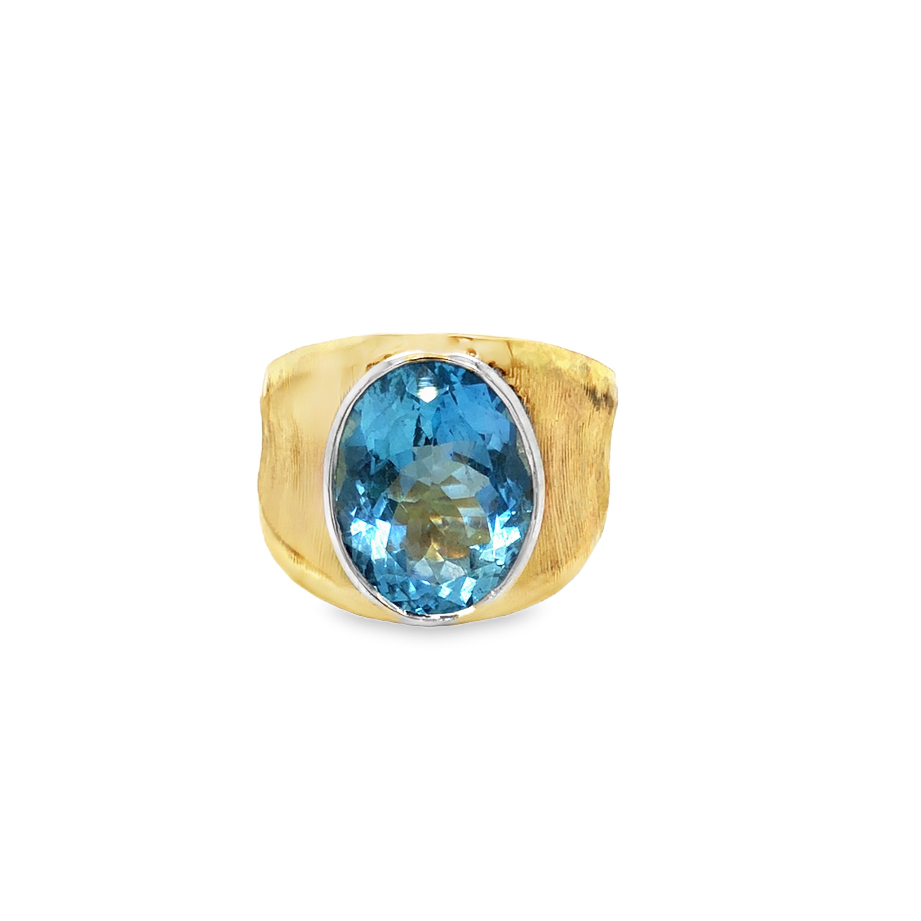Klassischer Aquamarinring aus 900er Gold und Platin 950gefertigt. Aquamarin oval facettiert in exzellentem Santa Maria blau, 7,12ct. Größe 58, auf Wunsch auch größer oder kleiner. Länge auf Gelenk 18mm

UNIKAT

gefertigt im KISSNER Meisteratelier
