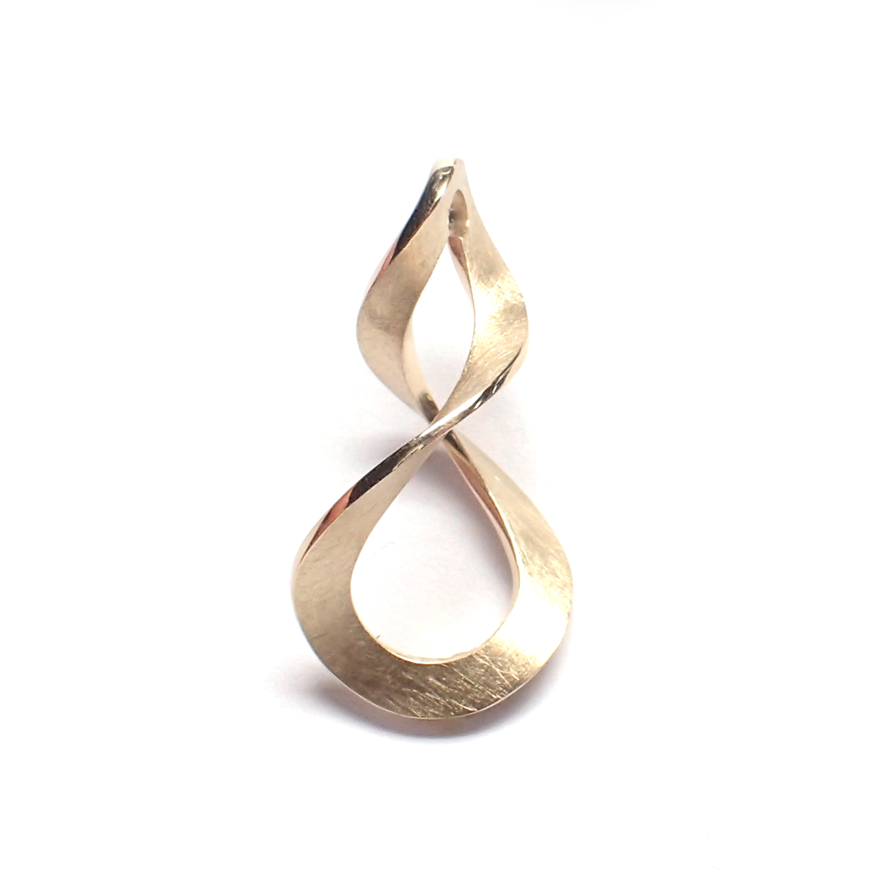 Curl
L055G 14krt hanger