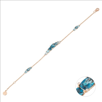 De Ponte Vecchio armband, gemaakt van roségoud met topaas, is een verfijnde armband. Draag deze tijdloze schoonheid solo voor een subtiele elegantie of combineer met andere armbanden voor een gelaagde look. Perfect voor speciale gelegenheden of dagelijkse luxe. Voeg verfijning aan je pols toe.