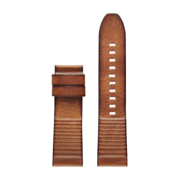 Diesel Smartwatch horlogeband DZT0003 is erg leuk in de afwissleling als u een jeans draagt, of in combinatie met andere bruin lederen schoenen, een armband of een riem. Deze horlogeband past aan alle smartwatches van Diesel.

