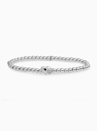 I love you, Mom 
Maak Moederdag dit jaar onvergetelijk met de limited Mom Bracelet van Sparkling: hét eerbetoon aan de meest bijzondere vrouw in jouw leven. De Mom Bracelet is een Limited Edition Essentials-armband met zilver- of goudkleurige 4MM beads en twee verbonden hartjes, waarvan één bezet is met witte CZ-steentjes
Bedank haar dat ze altijd voor je klaar staat, van liefdevolle knuffels tot wijze raad, óf vier jullie bijzondere band door de Limited Mom Bracelet allebei te dragen: like mother, like daughter!