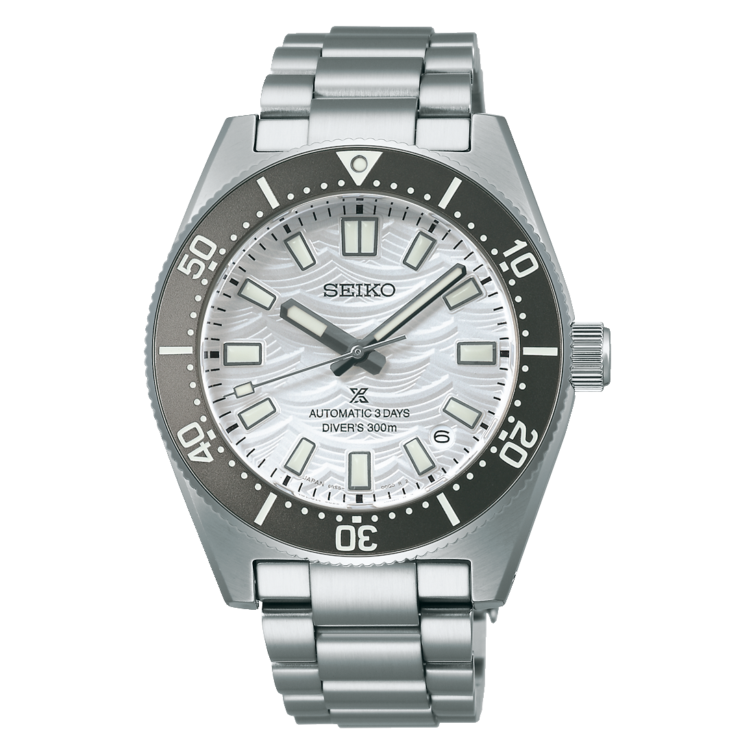  Juwelier Schilder Vlugt is Official Seiko Watch Salon Dealer. U kunt dit horloge direct bestellen of neem contact met ons op via de mail, het contactformulier of via de telefoon en wij helpen u graag verder. 