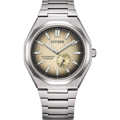 De NK5020-58P is een elegante polshorloge, perfect voor elk type gelegenheid. Met zijn tijdloze ontwerp en comfortabele pasvorm is dit horloge zowel stijlvol als functioneel. Het lichtgewicht ontwerp maakt langdurig dragen aangenaam. Draag deze veelzijdige horloge losjes rond de pols voor een klassieke look of strakker voor een moderne uitstraling. Perfect voor dagelijks gebruik.