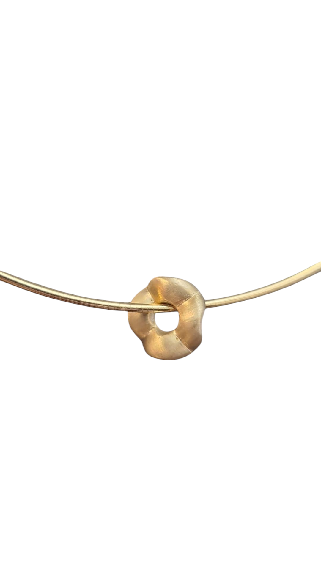 14kt gouden hanger open bloem mat