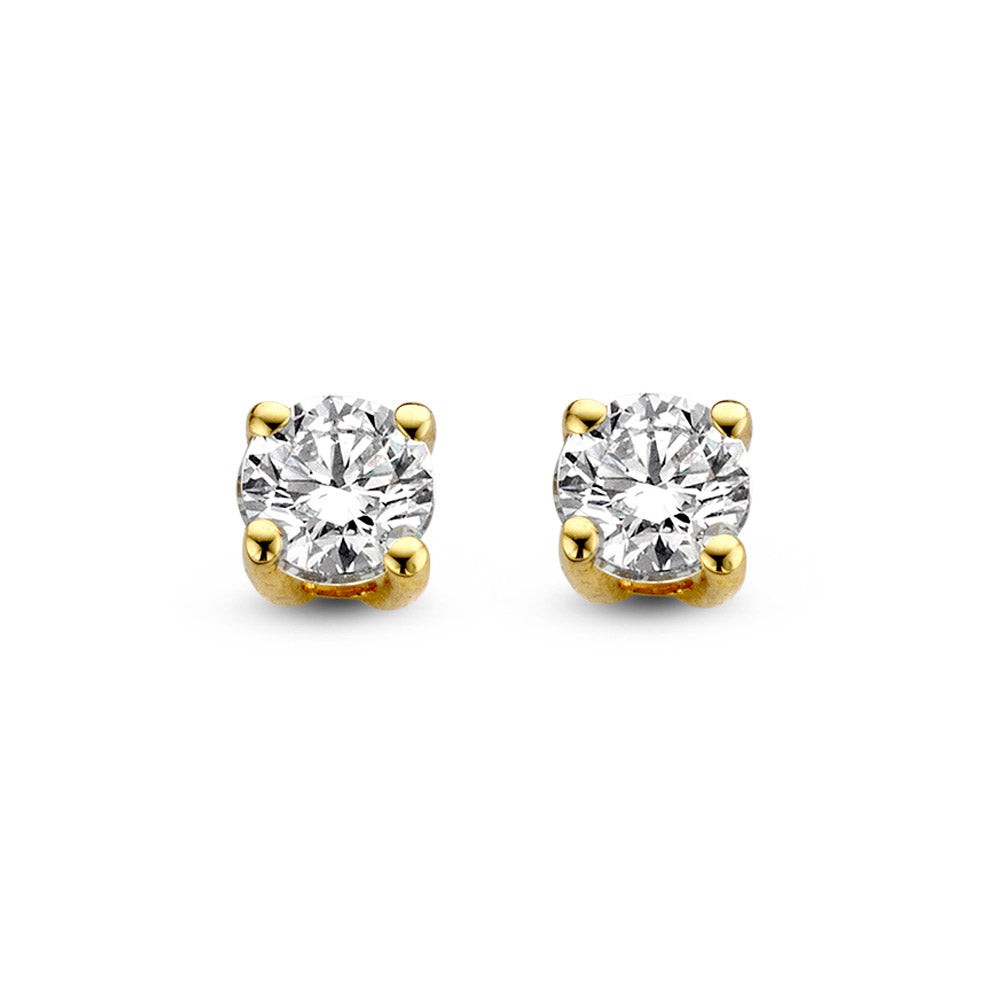 De Olivia oorstekers zijn onderdeel van onze schitterende solitair serie. Deze collectie bevat solitair sieraden die stralen in hun elegantie en eenvoud. Een echte must-have in iedere sieradencollectie!

Kies zelf de gewenste steengrootte van jouw diamanten. De stijlvolle Oliviaoorbellenzijn in verschillende maten beschikbaar. De oorstekers zijn aan de achterzijde voorzien van stevige schuifjes, waardoor ze veilig in het oor zitten.

De Olivia oorbellen zijnonderdeel van een set, in onze collectie zijn bijpassende hangers en een ring te vinden.


