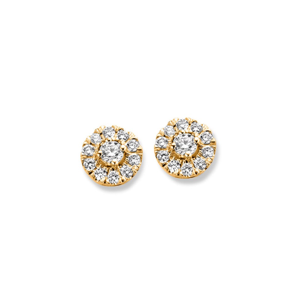 Emma is een serie schitterende sieraden met entourage zetting. De ronde middensteen (briljant geslepen) wordt hierbij omringd door kleinere briljanten. Kies zelf de gewenste steengrootte van jouw diamant. De Emma oorstekers zijn in verschillende maten beschikbaar.

Deze oorbellen hebben een warme geelgouden zetting met diamant. De oorstekers zijn voorzien van stevige gouden schuifjes, waardoor ze stevig in het hoor blijven zitten.

De Emma oorbellen zijn onderdeel van een set, in onze collectie zijn bijpassende colliers en een ring te vinden.


