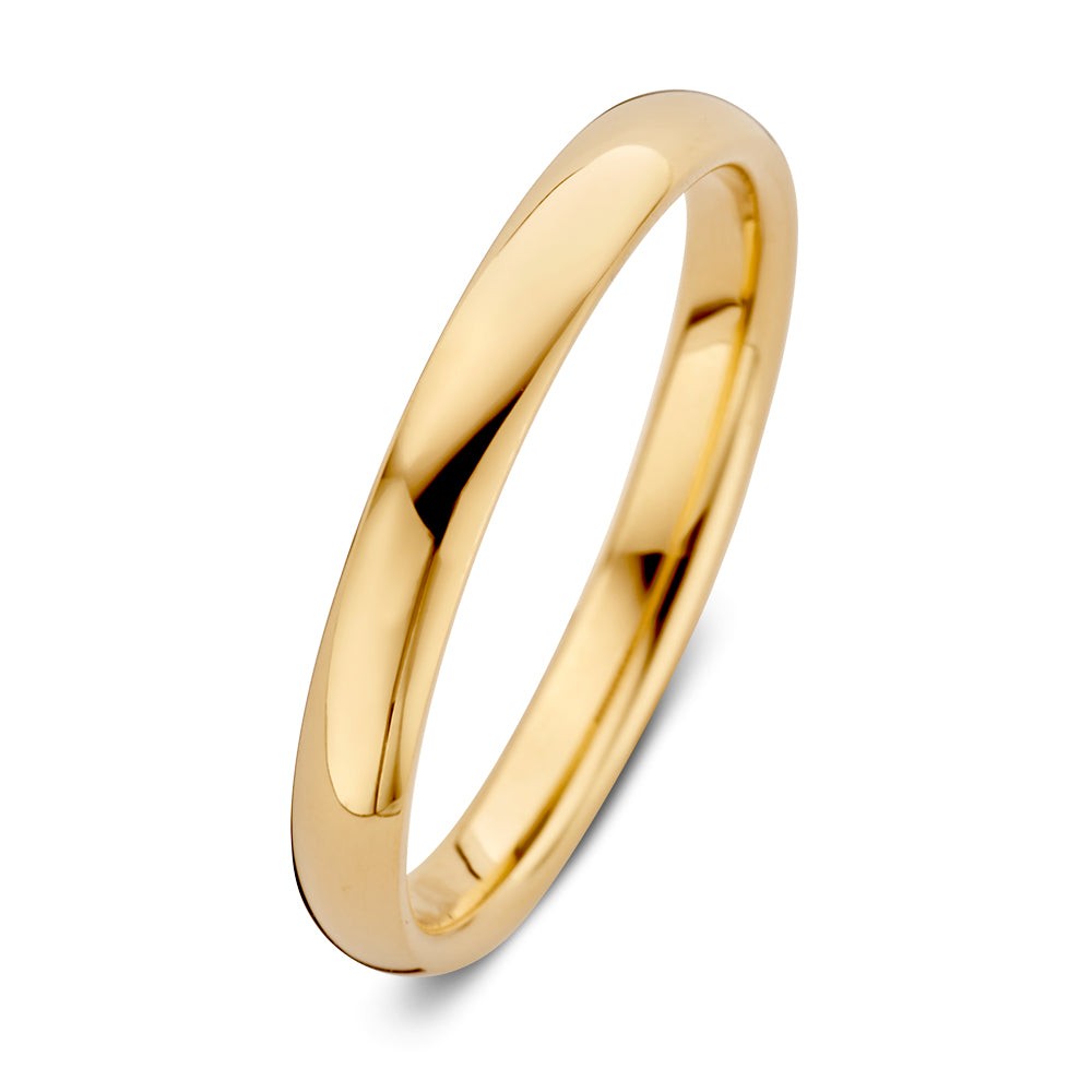 Jess is de prachtige allrounderring uit onze trouwringen collectie! Deze ring zit precies tussen een 'strakke' en 'bolle' uitstraling in.

Uiteraard volledig gecreëerd met duurzame materialen. We gebruiken uitsluitend 18 karaat gerecycled goud voor de trouwringen.En alle trouwringenen verlovingsringen zijn dankzij hun vormperfect te combineren zijn met de andere ringen uit de Aurore collectie.

De Jess is ook leverbaar in witgoud.
