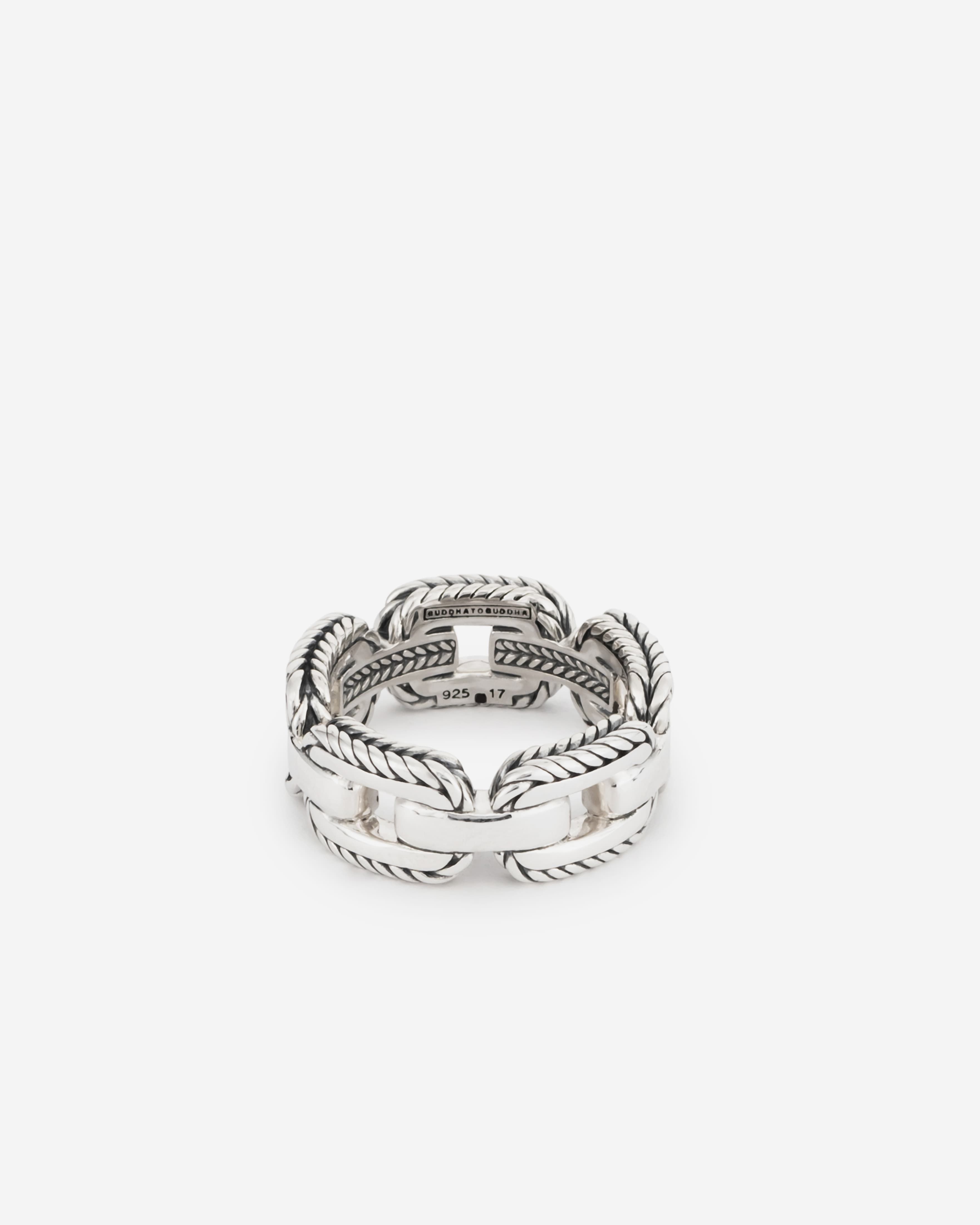 Deze stevige Barbara Link ring is afgeleid van de Barbara Link armband en bestaat uit stoere schakels. Een perfecte combinatie samen of om alleen te dragen. Handgemaakt van 925 sterling zilver en tijdloos zoals alle items uit onze collectie. Deze ring valt in de categorie brede ringen.