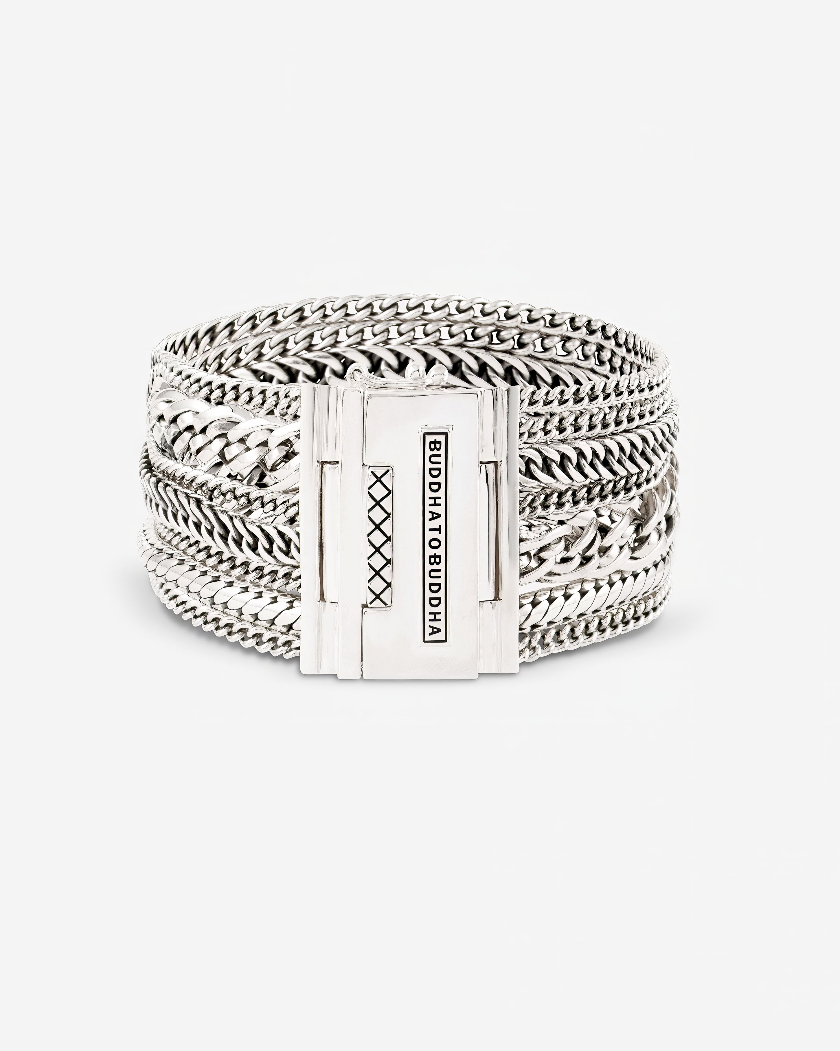 Deze armband van Buddha to Buddha bestaat uit verschillende mini armbanden.
De Chain, Nathalie, Esther en Ben zitten als een Multi armband bij elkaar.