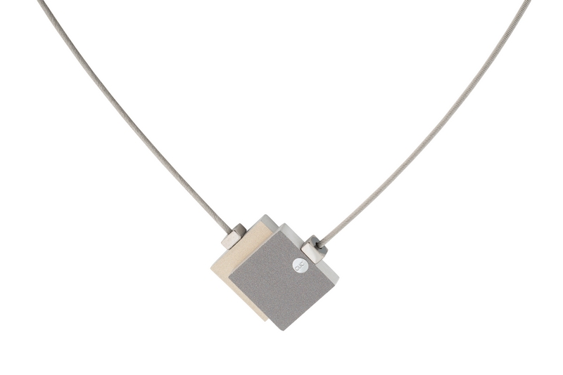 C142G Collier mix G/Zw