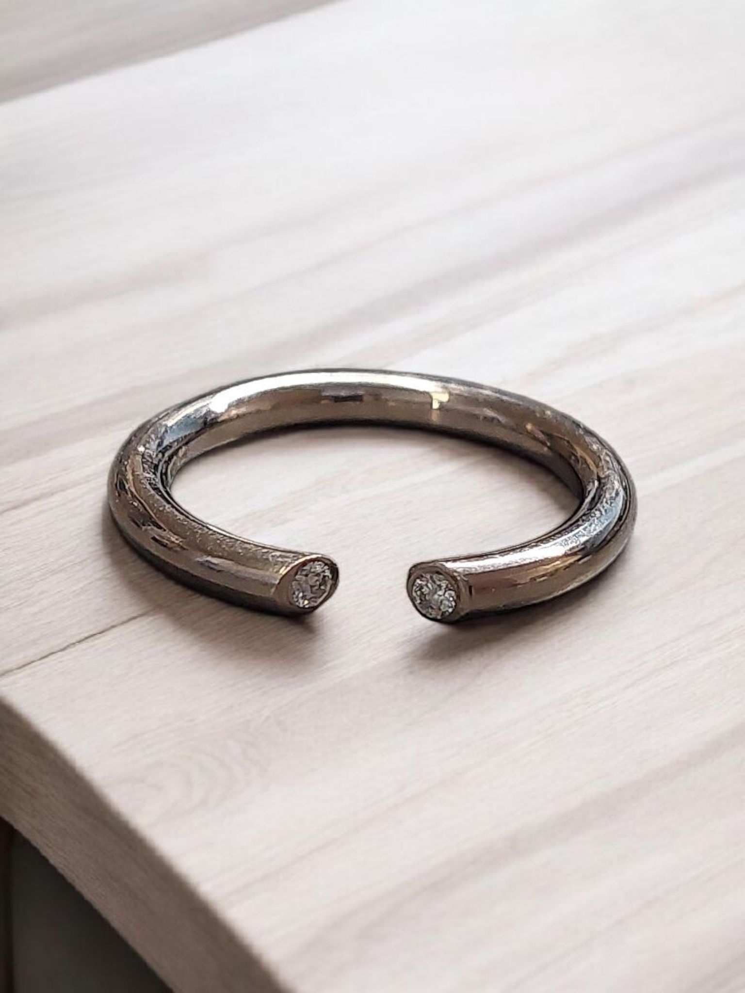 14kt witgouden Cable ring met briljanten 0.05ct