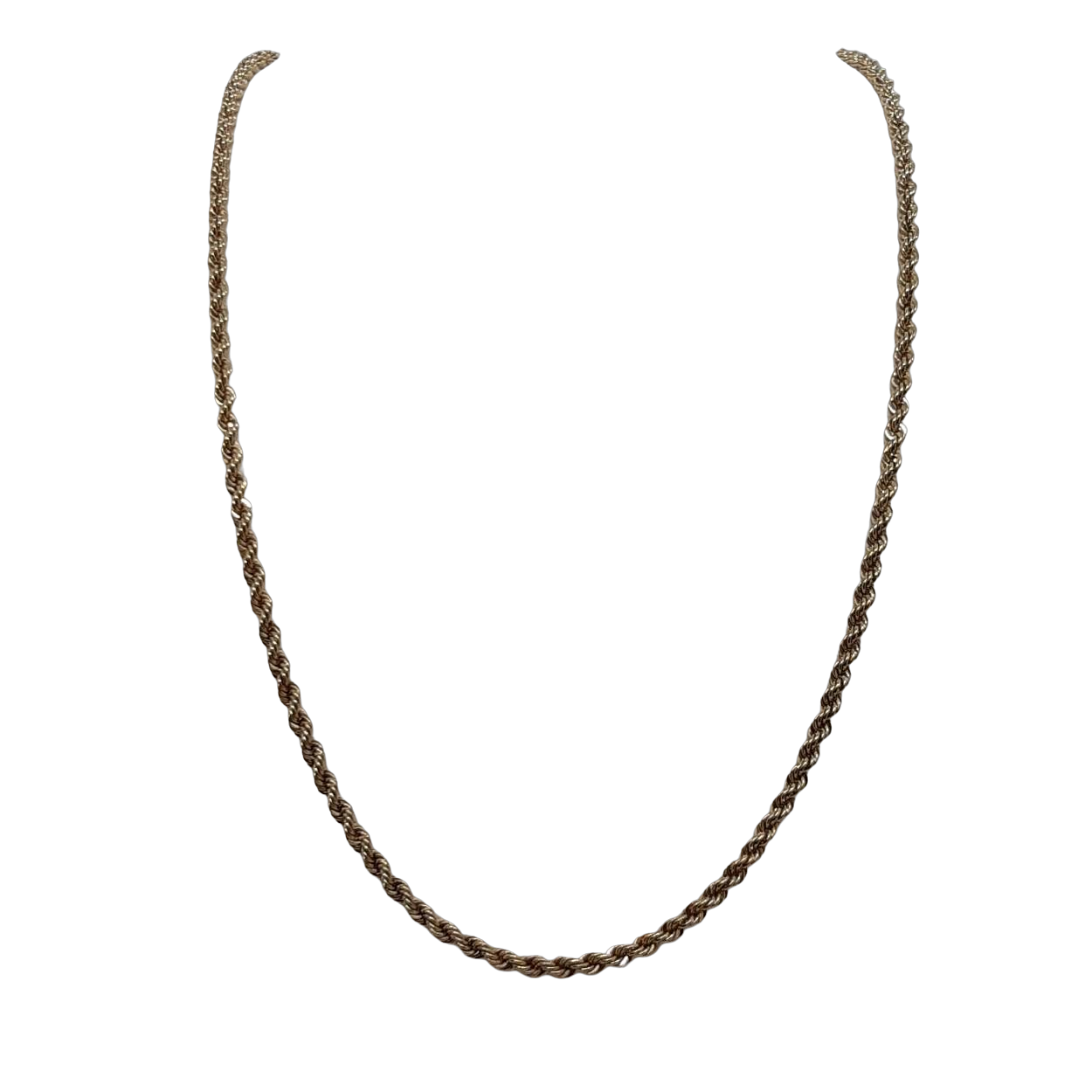 Het product "Gouden Rope Ketting 14kt 55cm" met modelnummer BREA-RDL-0002868 is een gouden halsketting van 14-karaats goud, 55 cm lang en 2,75 mm breed, met een gewicht van 6 gram. Het glanzende, goudkleurige ontwerp voegt elegantie toe aan elke outfit. Draag het solo voor een verfijnde look of combineer met andere kettingen voor een gelaagd effect.