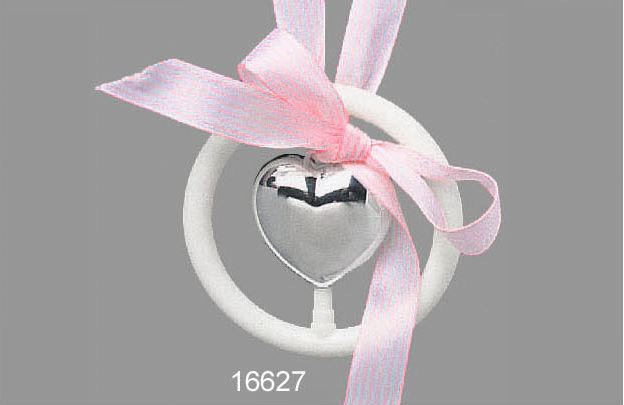 VERZILVERDE RAMMELAAR HART IN RING