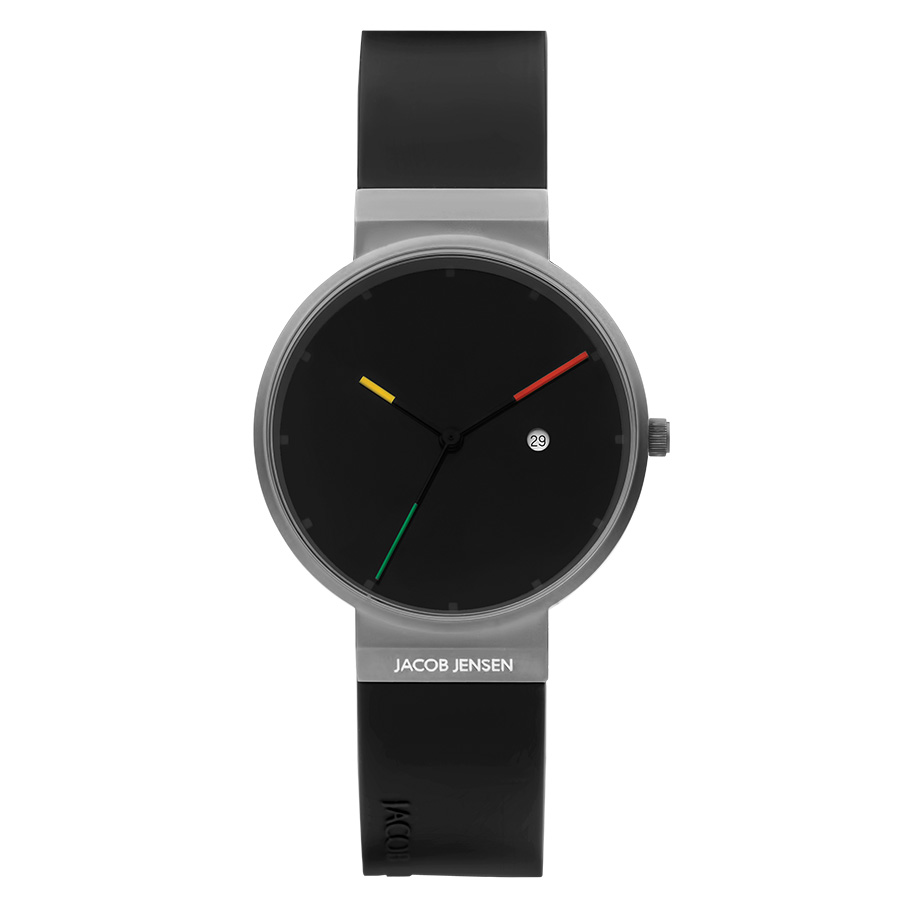 Dit Jacob Jensen horloge is een van de bekendste ontwerpen uit de horloge geschiedenis van dit merk. Titanium behuizing en daarmee zeer licht van gewicht en de gekleurde wijzers zijn kenmerkend voor dit model.