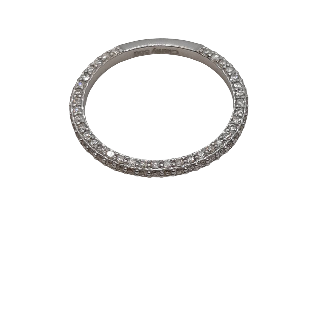 Deze elegante ring BREA-0002830 is vervaardigd uit witgoud van 14 karaat met een schitterende F-kleur diamant van 0,73 karaat, SI1 zuiverheid. Perfect voor speciale gelegenheden of dagelijks gebruik. De ring straalt verfijning en stijl uit door zijn glans en ronde slijpvorm. Draag hem alleen of combineer met andere sieraden voor een verfijnde look. Ringmaat 54.