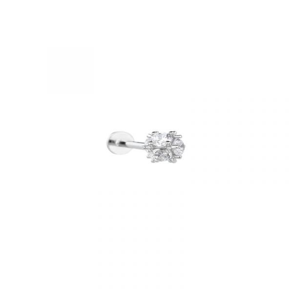 De zilveren piercing met modelnummer 70801402 is een prachtige keuze voor elke sieradenliefhebber. Als een stud oorbel valt deze piercing binnen de categorie van edeljuwelen en is versierd met schitterende steentjes die elke outfit zullen verfraaien. Draag het solo voor een subtiele look of combineer met andere oorbellen voor een trendy, gelaagde stijl.
